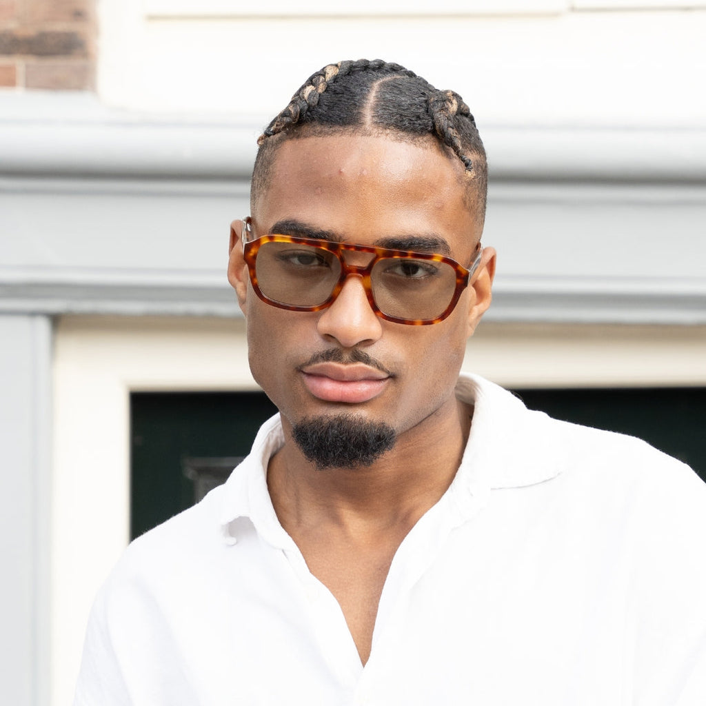 Dana Sunglasses – Leopard Ocean – Gallery 4