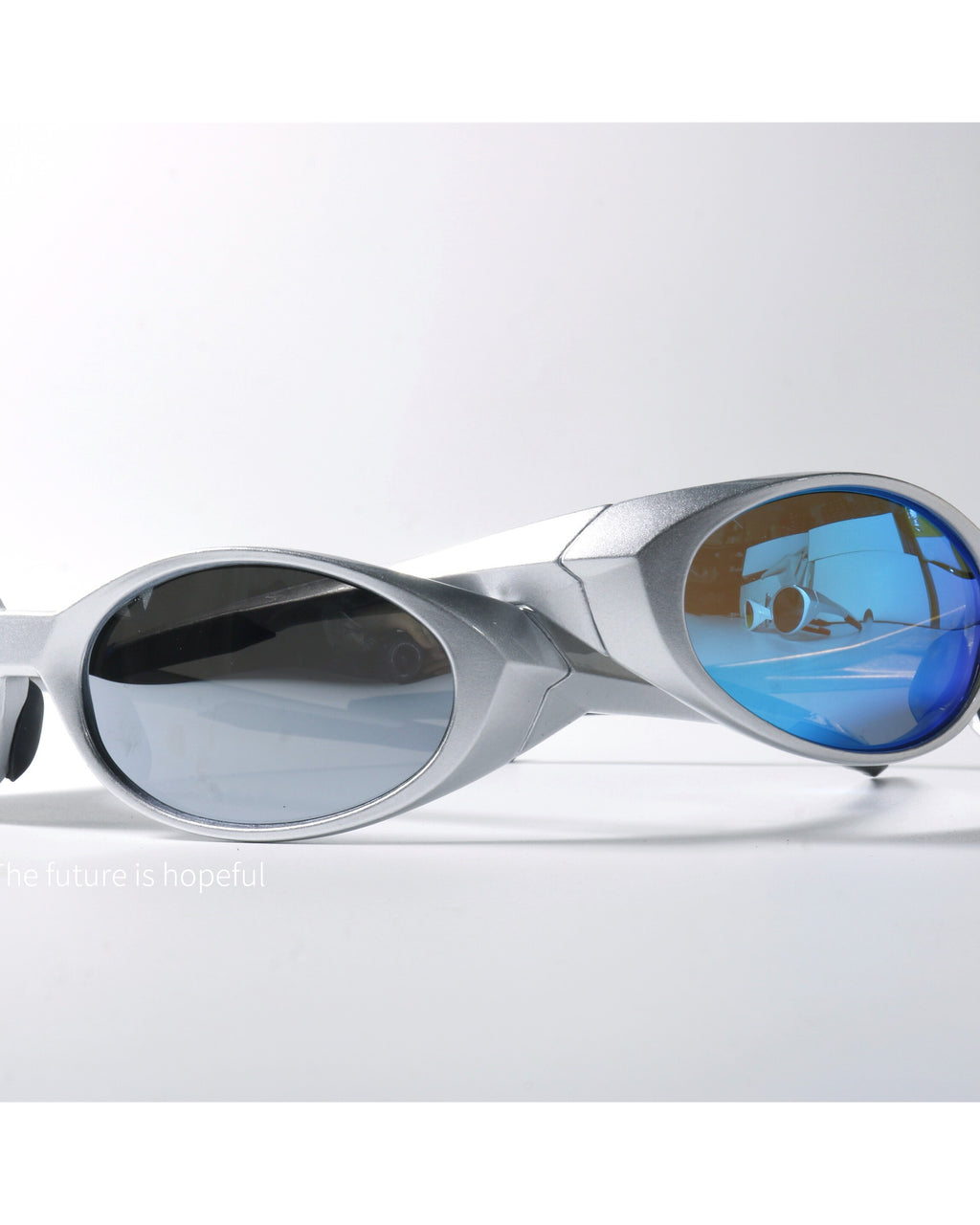 Oval Polarized Cycling Shades