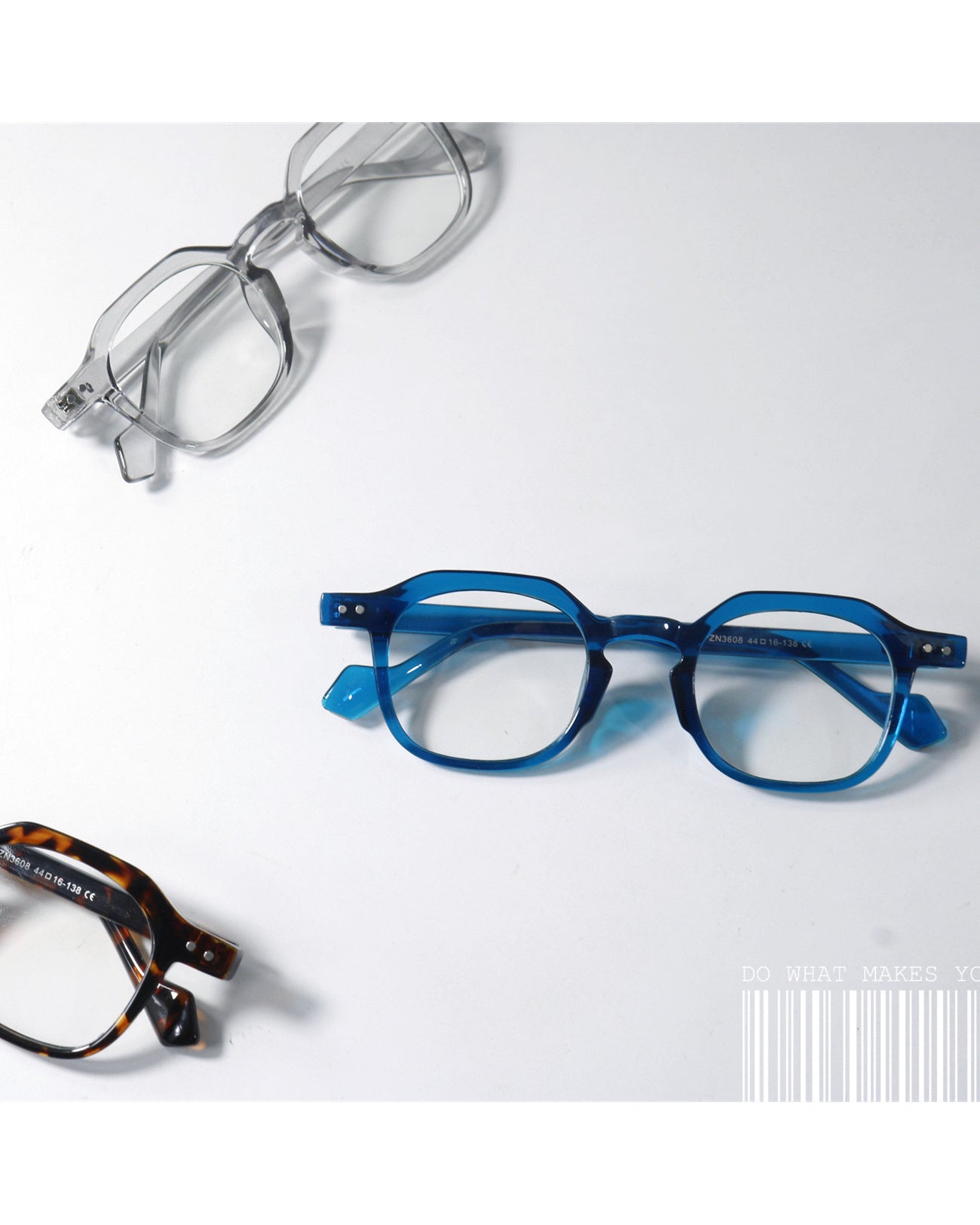 Retro Sapphire Oval Frames