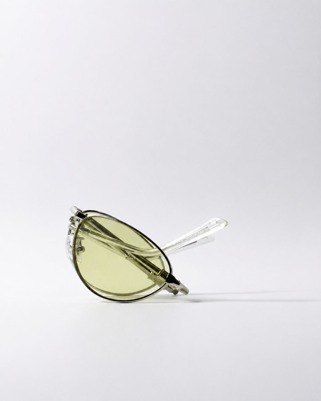Fold-and-go Metal Cat-eye Shades