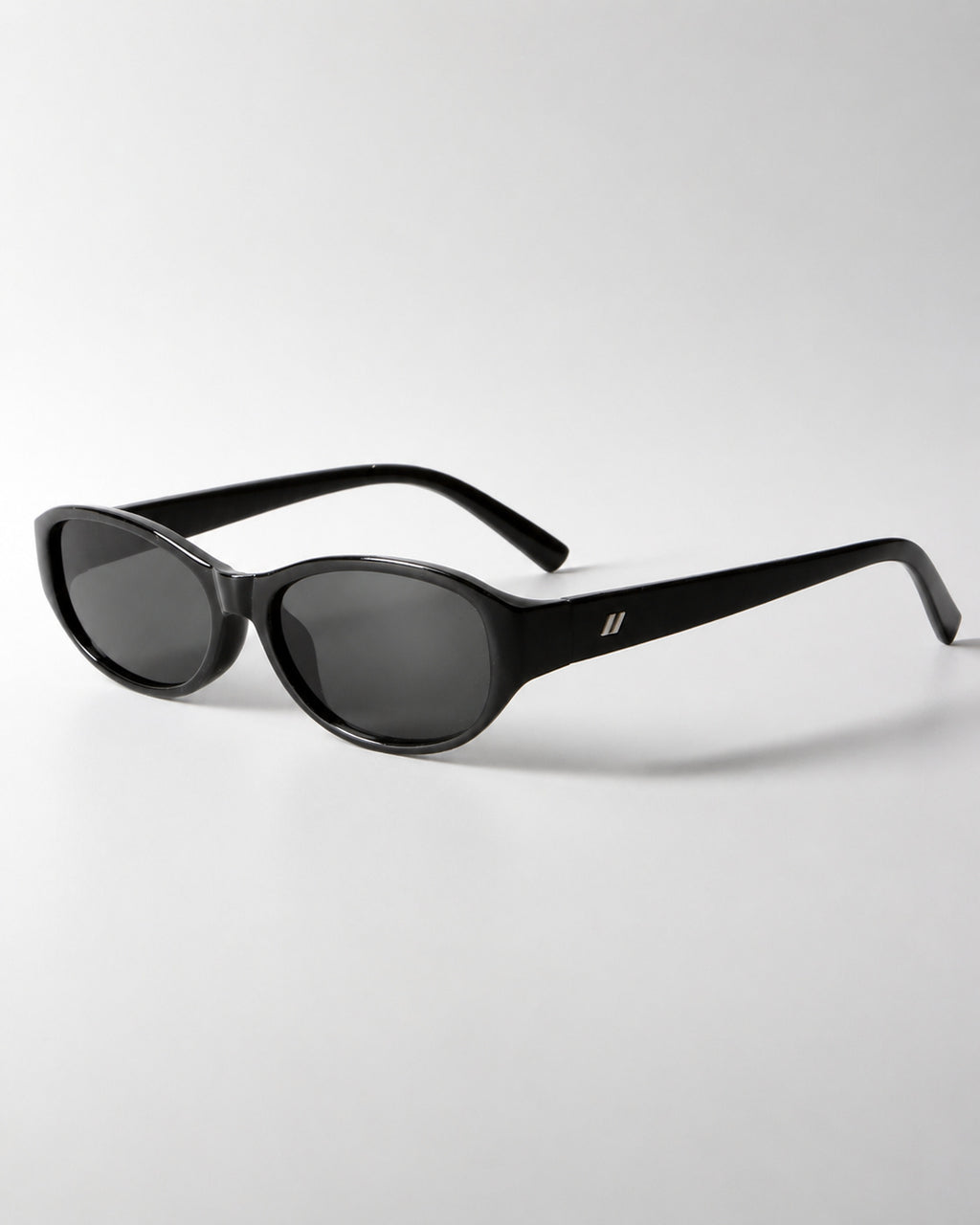 Retro Oval Micro Sunglasses