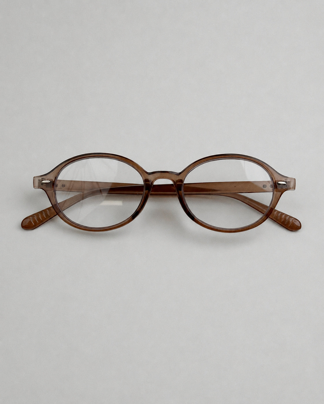 Featherlight Oval Retro Glasses