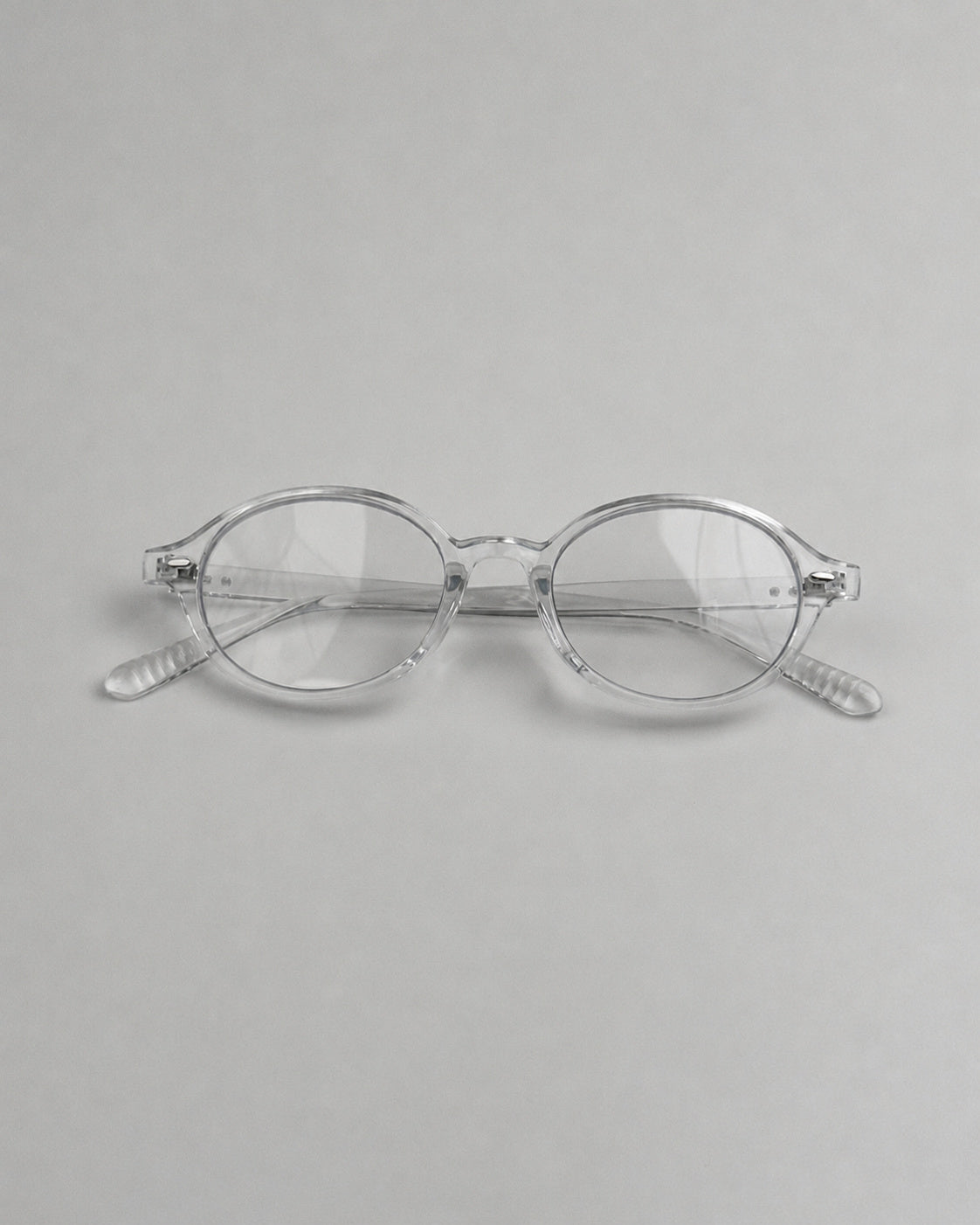 Featherlight Oval Retro Glasses