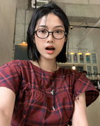 Featherlight Oval Retro Glasses