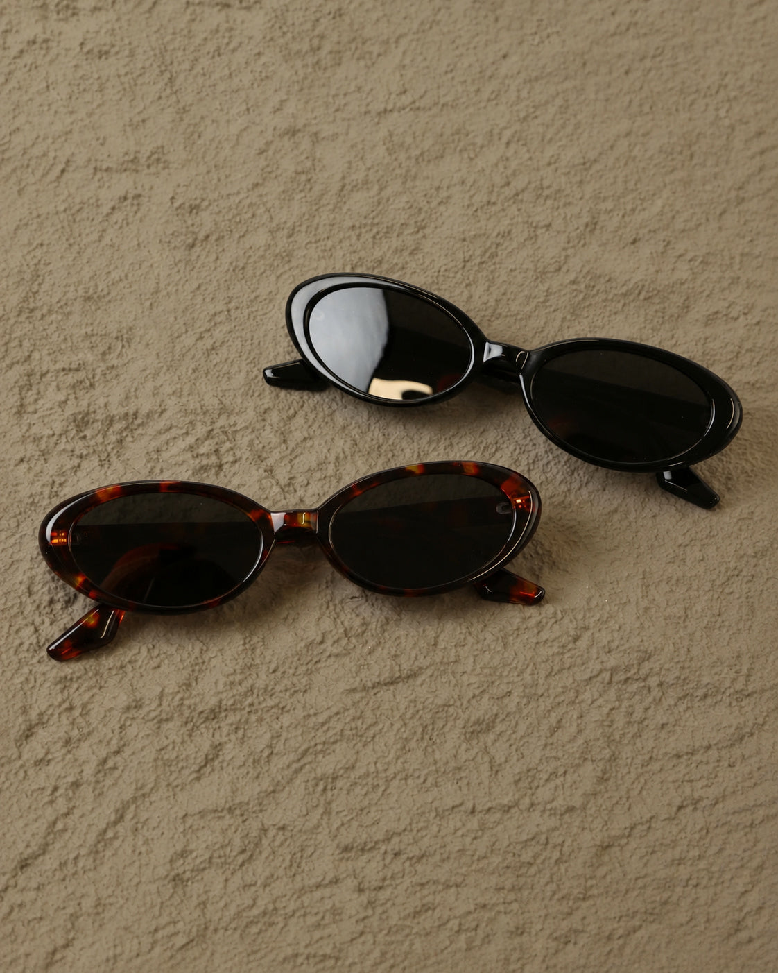 Oval Micro Polarized Sunglasses