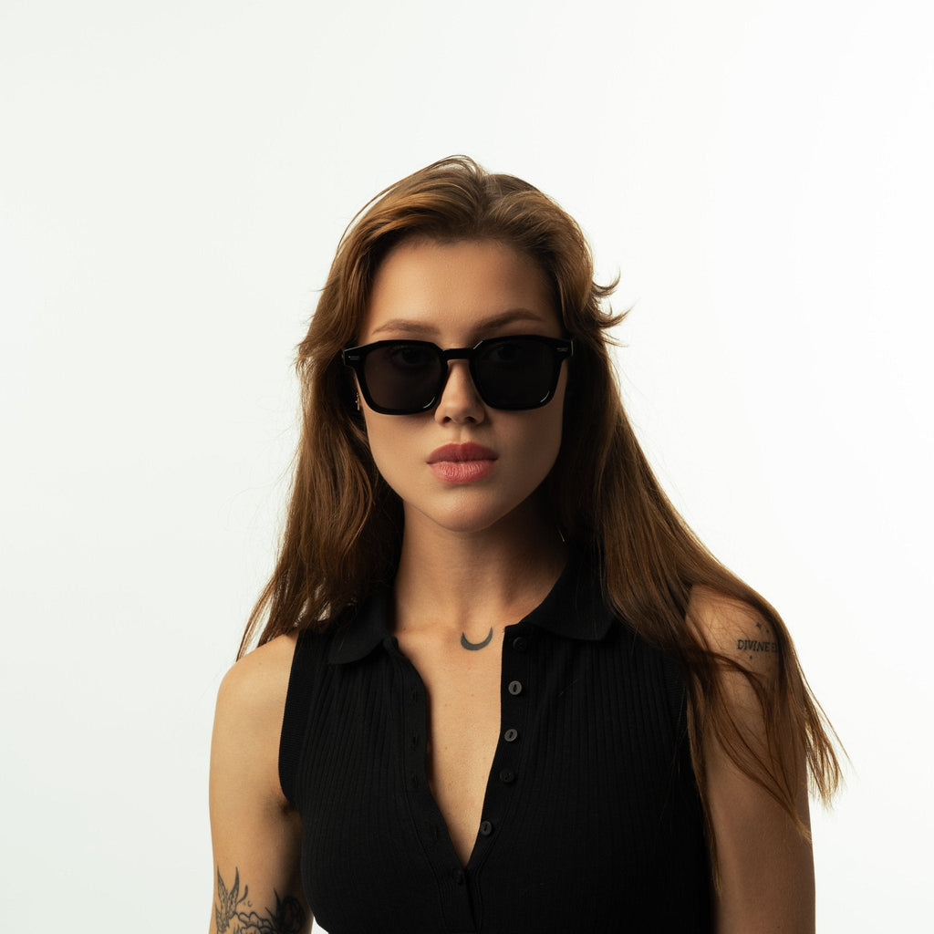 Aarte Sunglasses – Midnight – Gallery 9