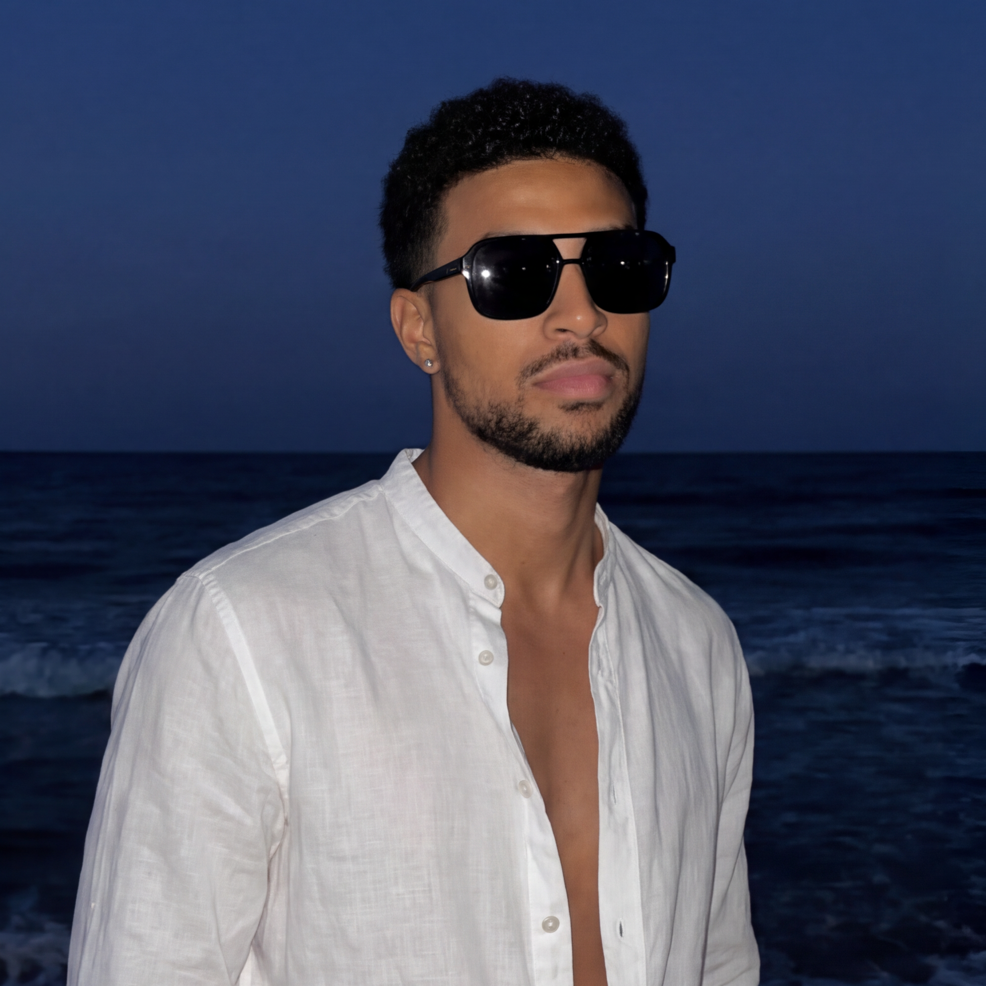 Dakin Sunglasses – Midnight – Gallery 3