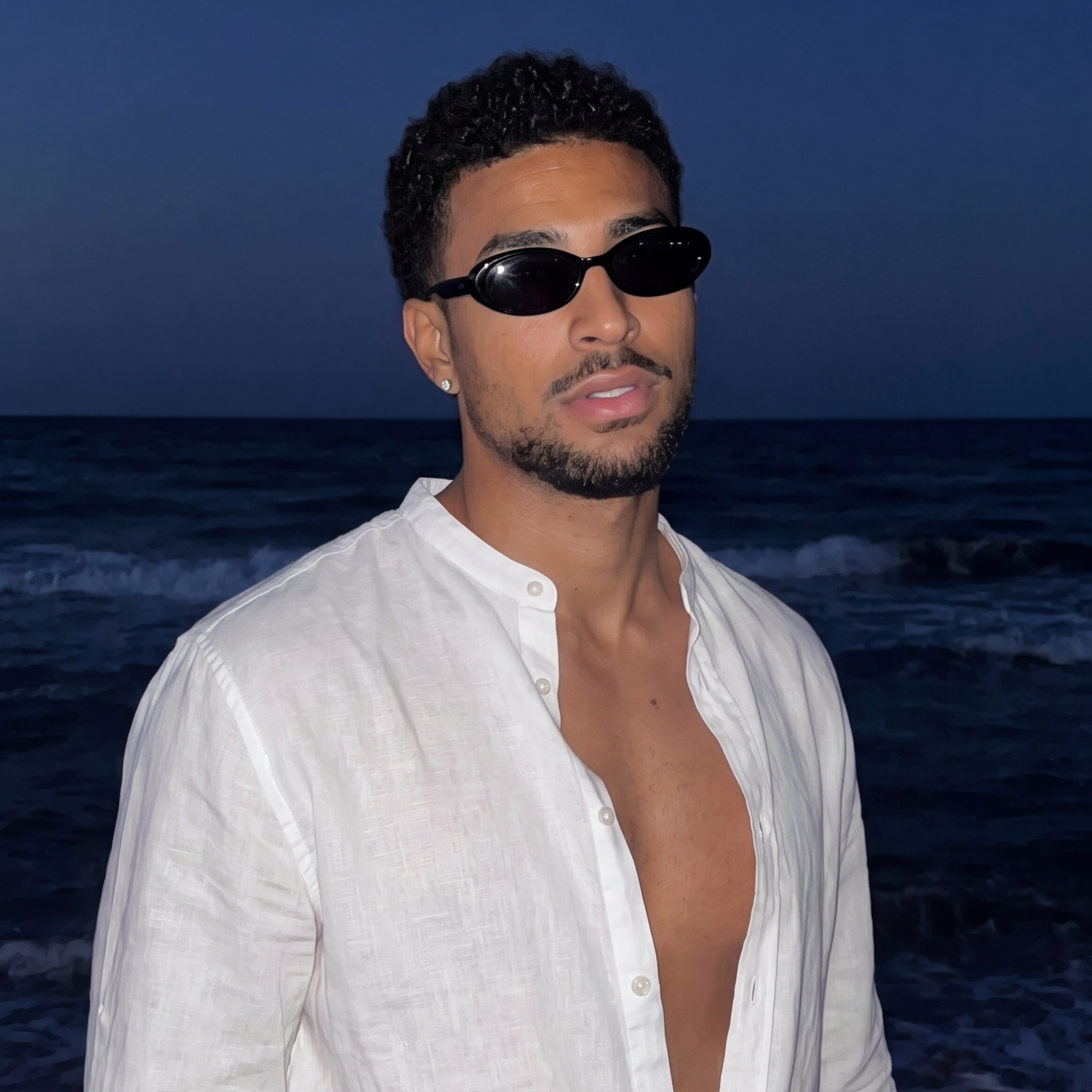 Gini Sunglasses – Midnight – Gallery 4