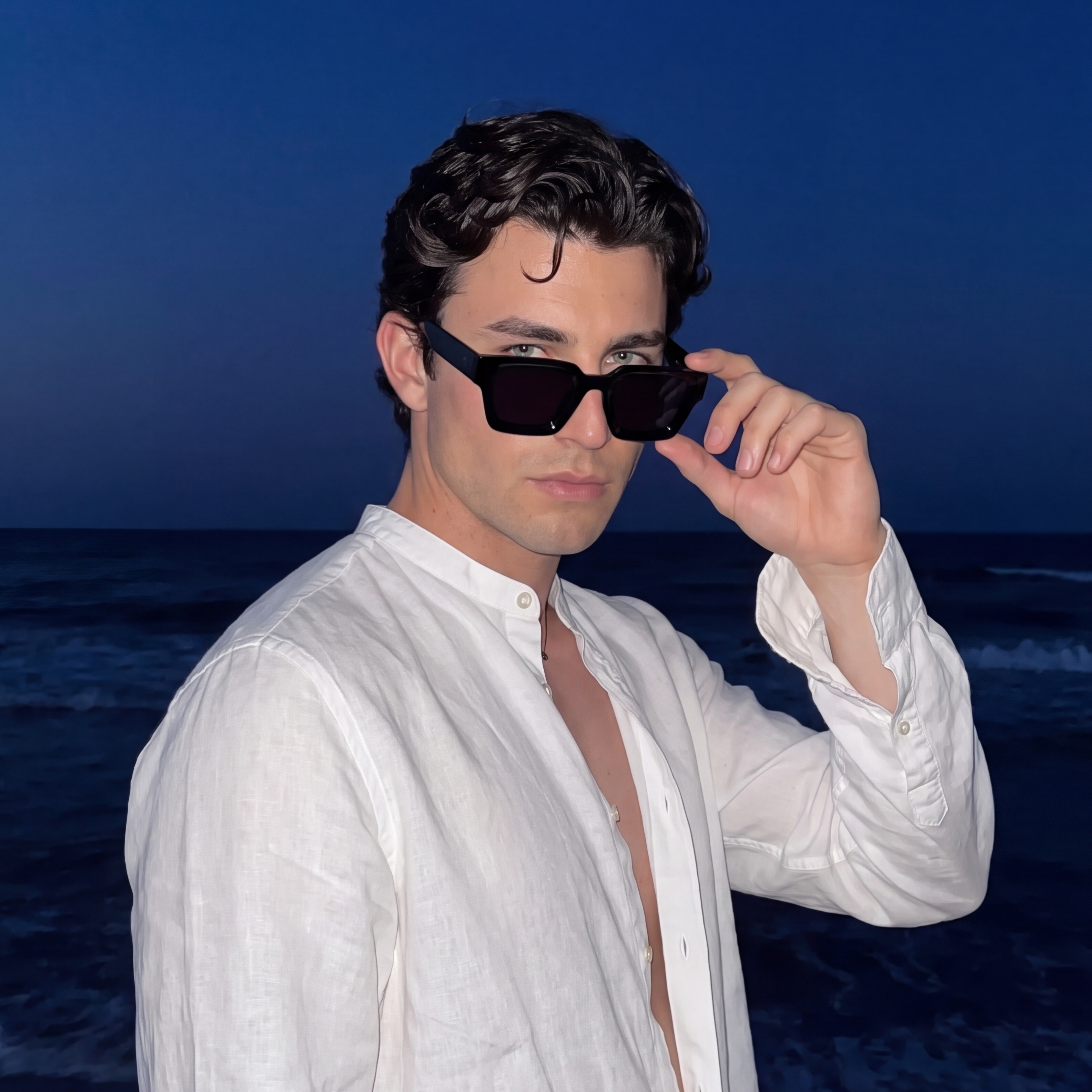Aver Sunglasses – Midnight – Gallery 3