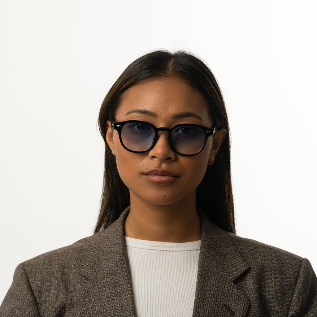 Karl Sunglasses – Fade – Gallery 7