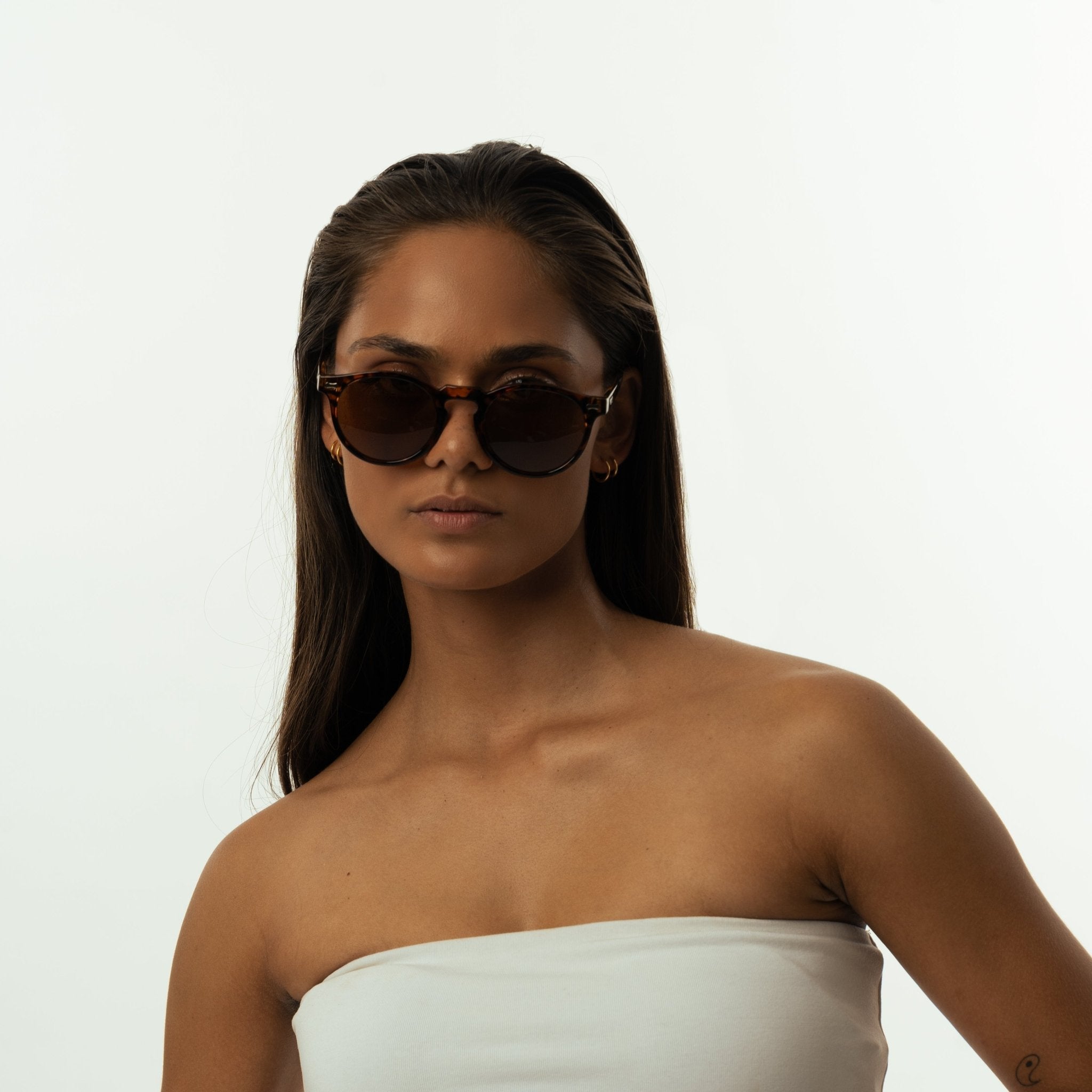 Petar Sunglasses – Leopard Umber – Gallery 8