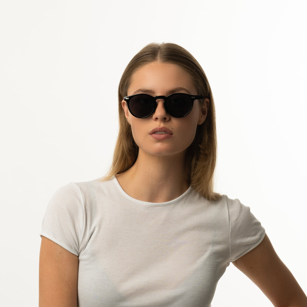 Petar Sunglasses – Midnight – Gallery 8